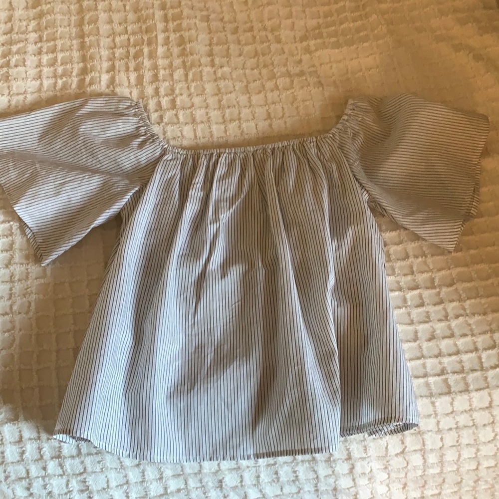 Blouse - Picture 2 of 3